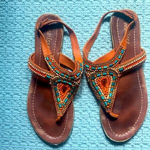 Matisse beaded thong style sandal size 10